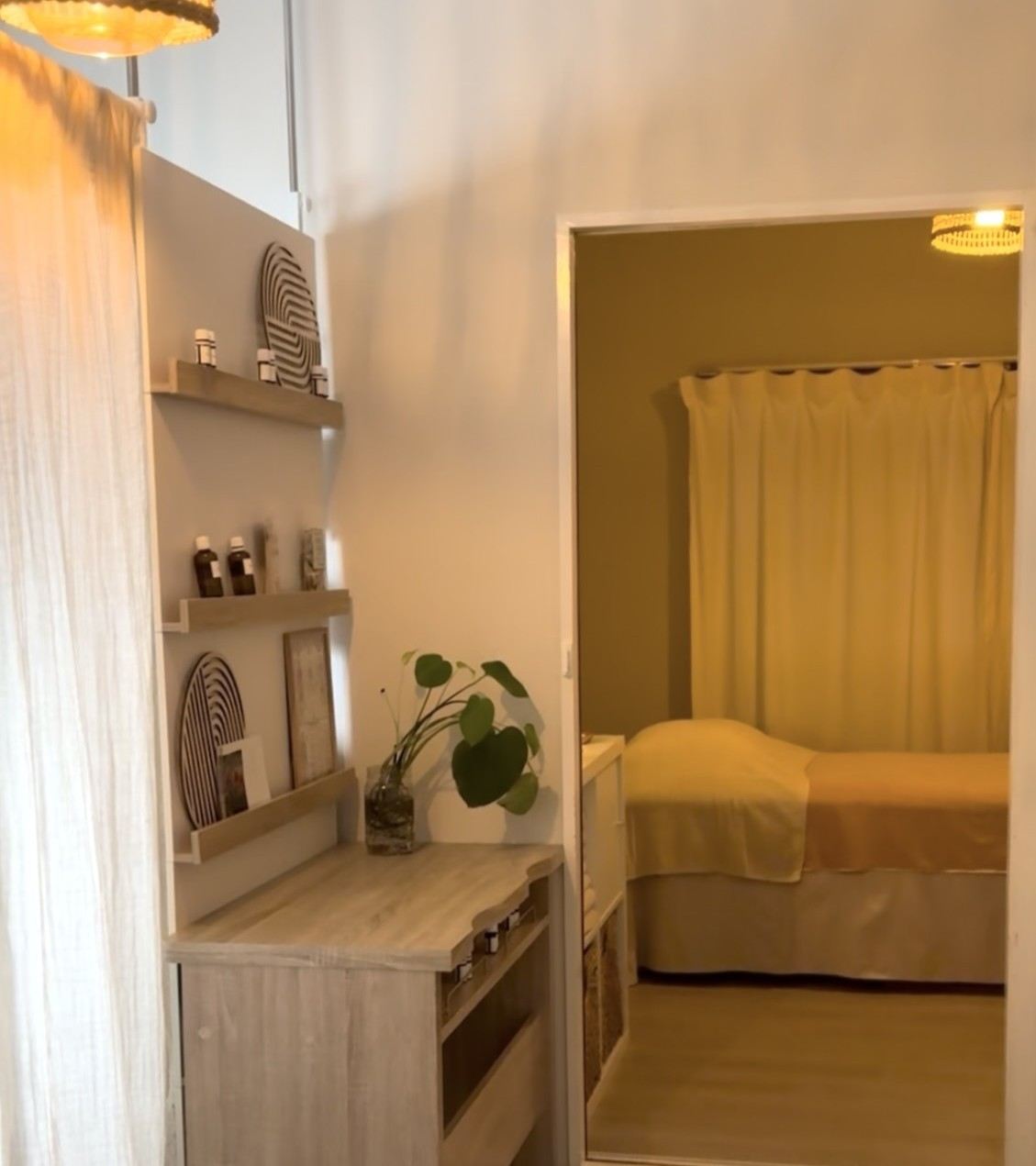 美容鍼こはりび