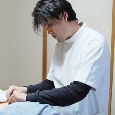 由　治療院