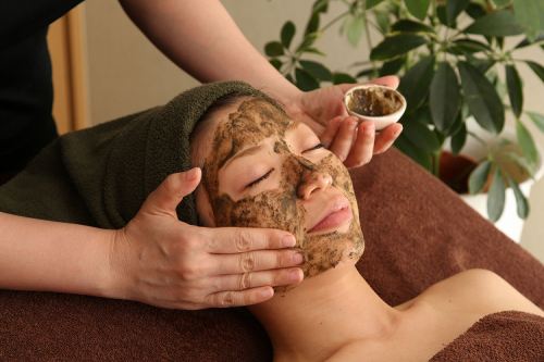 鍼処　陽和　-fuwari-     　　　　併設: 肌質改善サロンNature のこだわりポイント