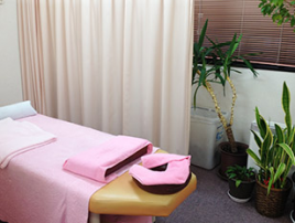 ケアシス都筑治療院 マッサージ+ はり・灸のメニュー画像