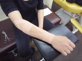 篠崎つばさ整骨院・鍼灸院  キネシオテーピングのメニュー画像