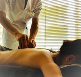 陽なた鍼灸・整骨院 背部調整コースのメニュー画像