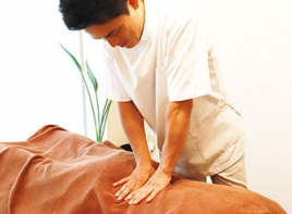 おおいそ鍼灸治療院 マッサージのメニュー画像