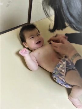 メイ治療室 女性のための鍼灸院 小児鍼 お子様には刺さない鍼のメニュー画像