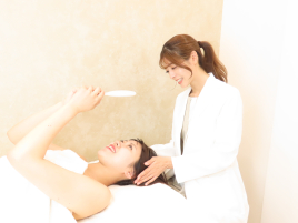 美容鍼灸サロン　HARILANCE 美容鍼＋ヒト幹細胞エクソソーム導入のメニュー画像