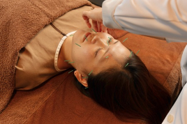 美容鍼灸サロン カラダキュア東京銀座 ①めぐり＋フェイスライン対策美容鍼灸のメニュー画像