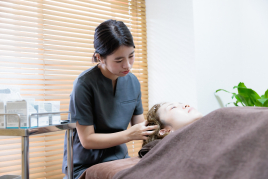 【女性専門】つるみ四季の声はりきゅう治療院 夏(ひまわり)コース　美容鍼のメニュー画像