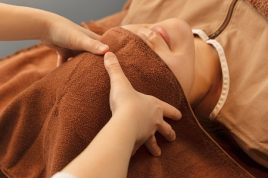 美容鍼灸サロン カラダキュア東京銀座 ①美容鍼＋アイヘッド＋身体鍼・ケアコースのメニュー画像