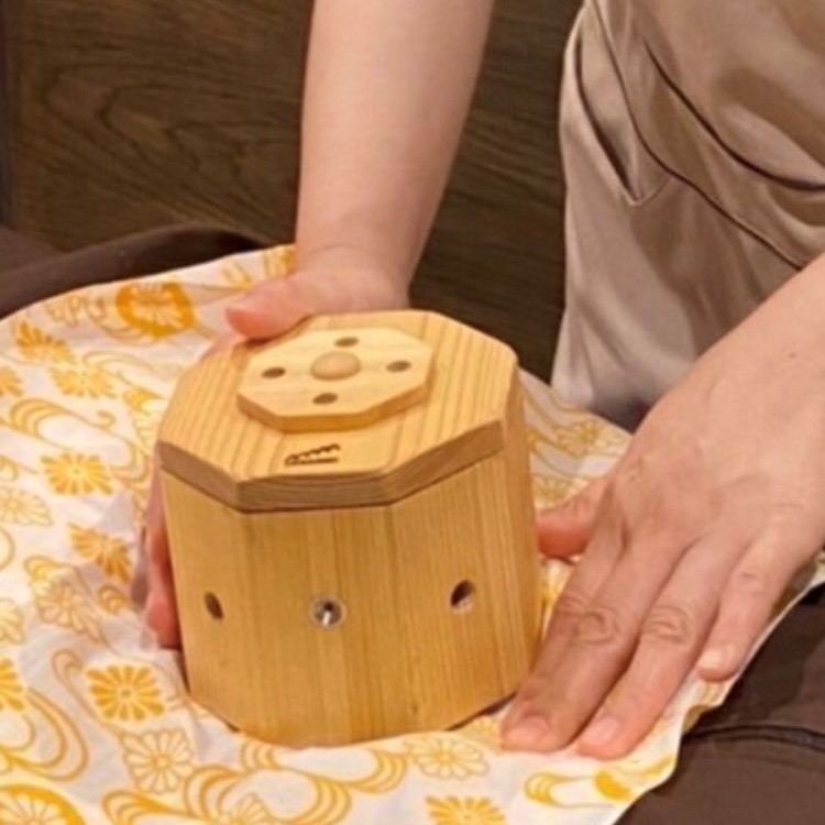 鍼灸アロマサロン花水樹 箱灸のメニュー画像