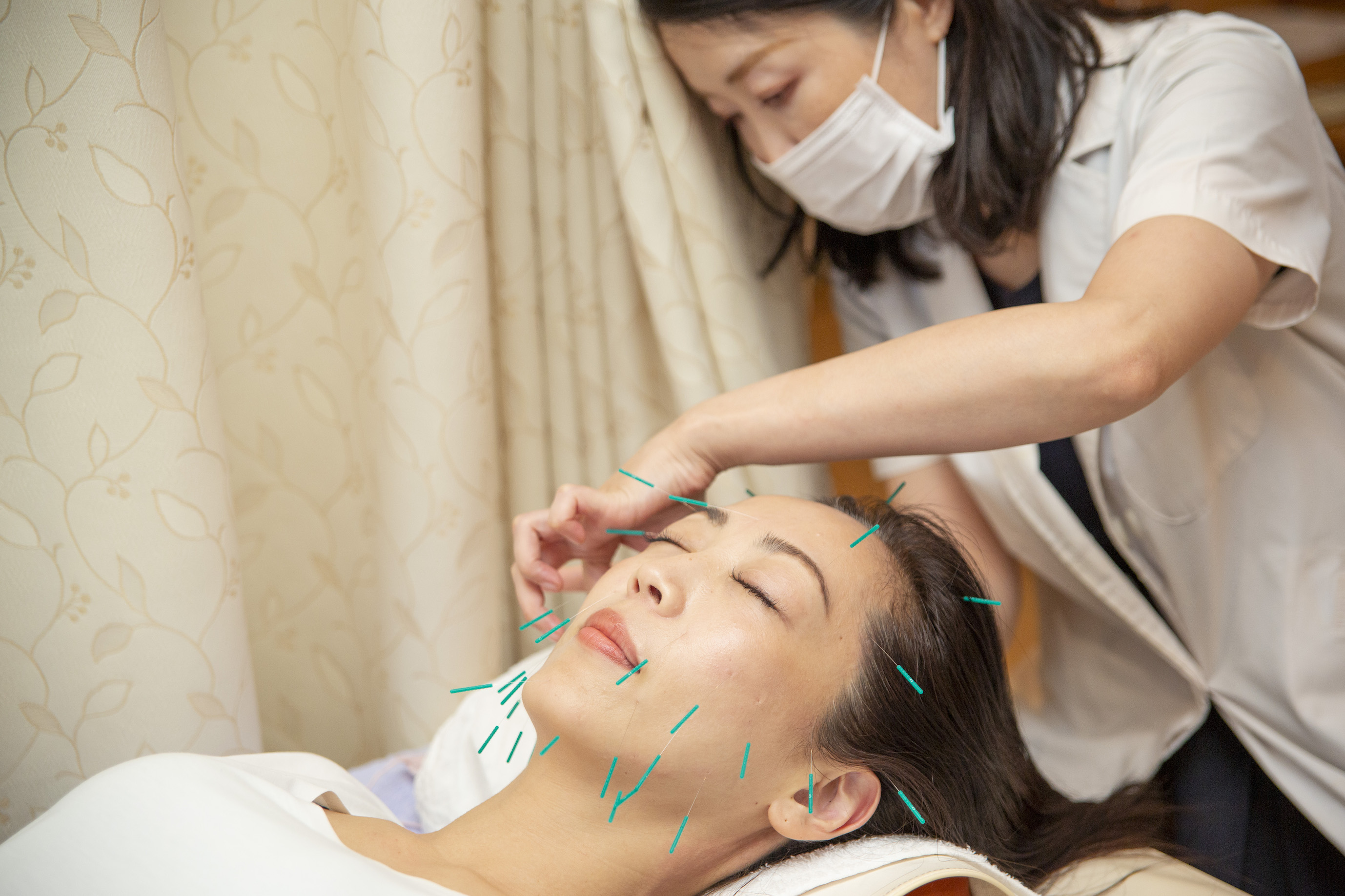 ⌘中央区春吉で半世紀⌘　中村東洋鍼灸院 お疲れの方！からだ+かお大のメニュー画像