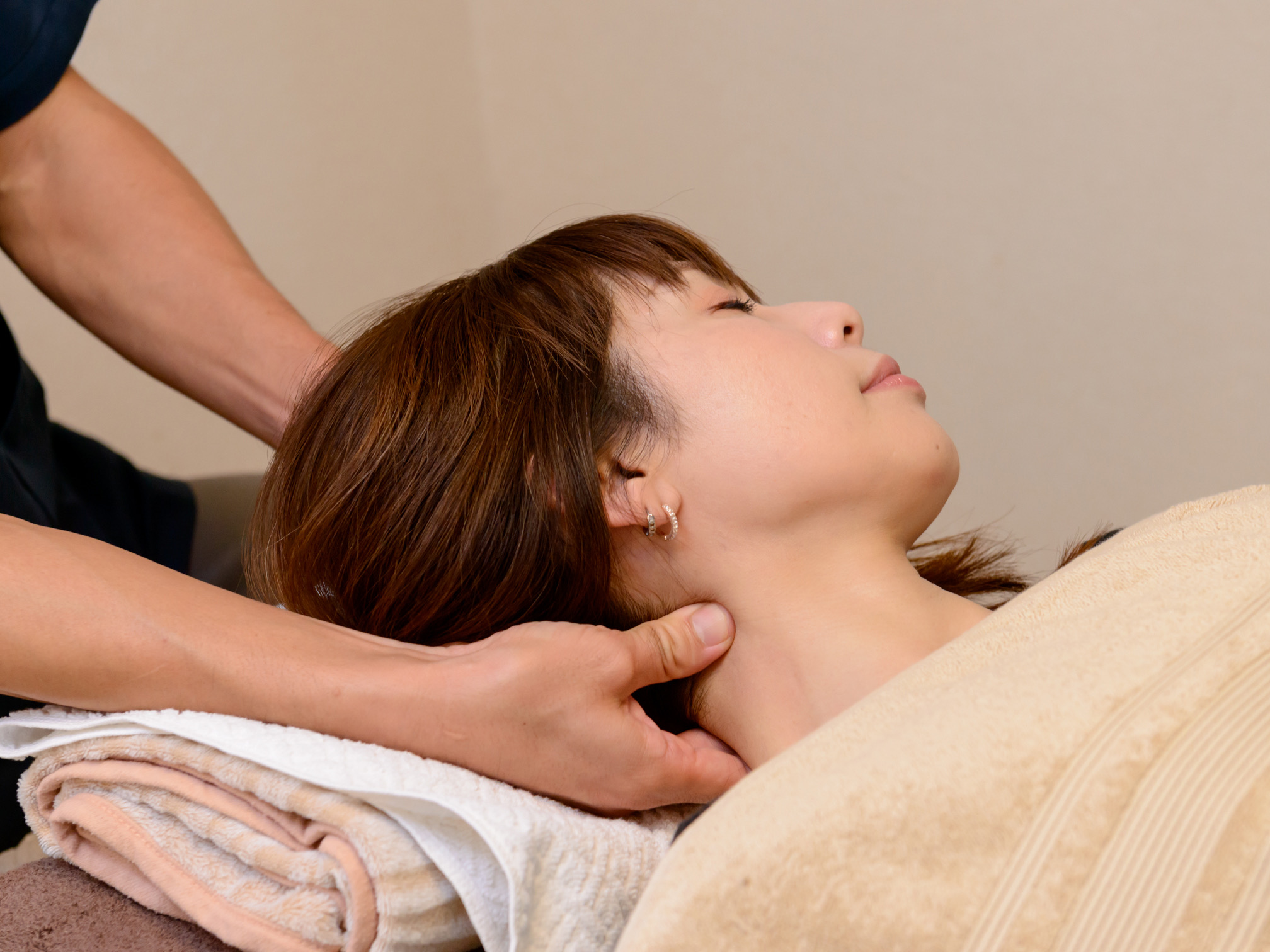 けいあい鍼灸治療院 初診　　美容鍼＋全身鍼灸コースのメニュー画像