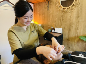 OWL-harihari-salon  【2回目以降】オーダーメイド式電気美容鍼コースのメニュー画像