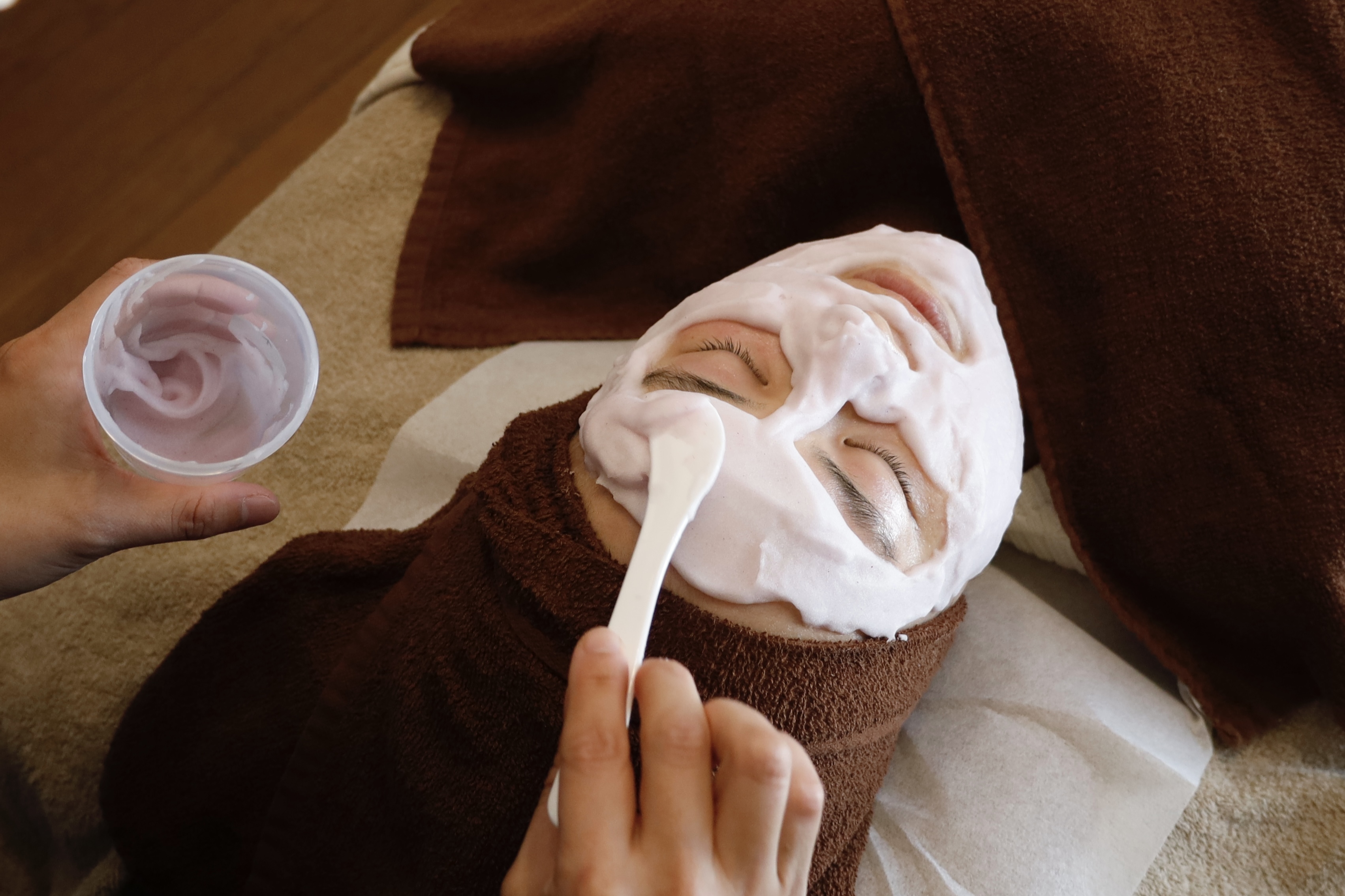 Lustrea鍼灸院 《乳酸菌配合》ゆらぎやすいお肌を整える。ムースのような新感覚マスク！のメニュー画像