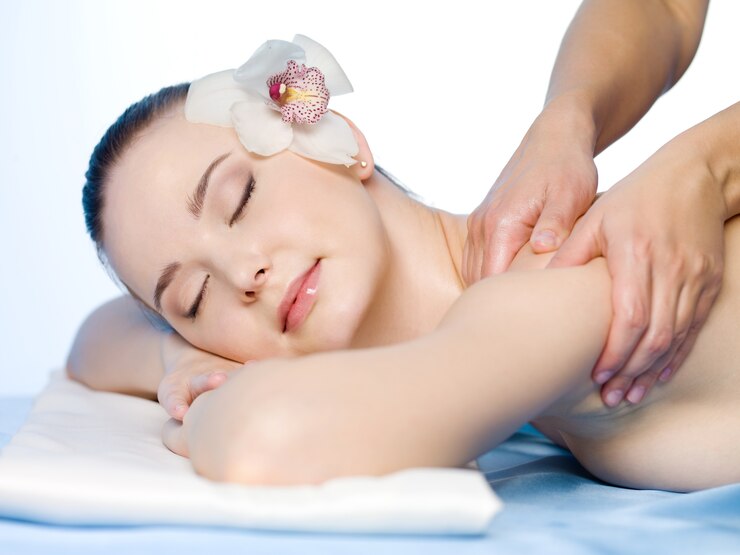 ルヌーラ　total spa 全身リンパアロマトリートメント（60分）予約×になってましたらお電話ください。89-0202のメニュー画像