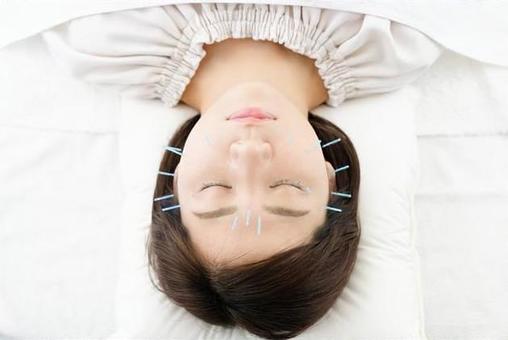 ひまわり鍼灸院      併設：訪問鍼灸ひまわり鍼灸治療院 美容鍼＋頭皮鍼のメニュー画像