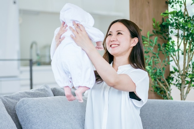 あゆ鍼灸治療院　妊活・マタニティ・女性専門はりきゅう 【産後2ヶ月～のママ】ご褒美ケア（90分）ファイス+デコルテトリートメントのメニュー画像