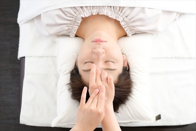 ひろ中鍼灸マッサージ院 ヘッドマッサージのメニュー画像