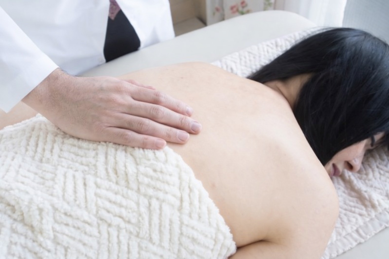 全身治療 まるっと鍼灸治療院 （初診）全身まるっと鍼灸治療コースのメニュー画像