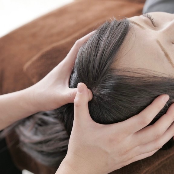 はり・きゅう・あんまマッサージ指圧治療院 癒鎮 【アゴから整える】顔の整体　初めての方のメニュー画像