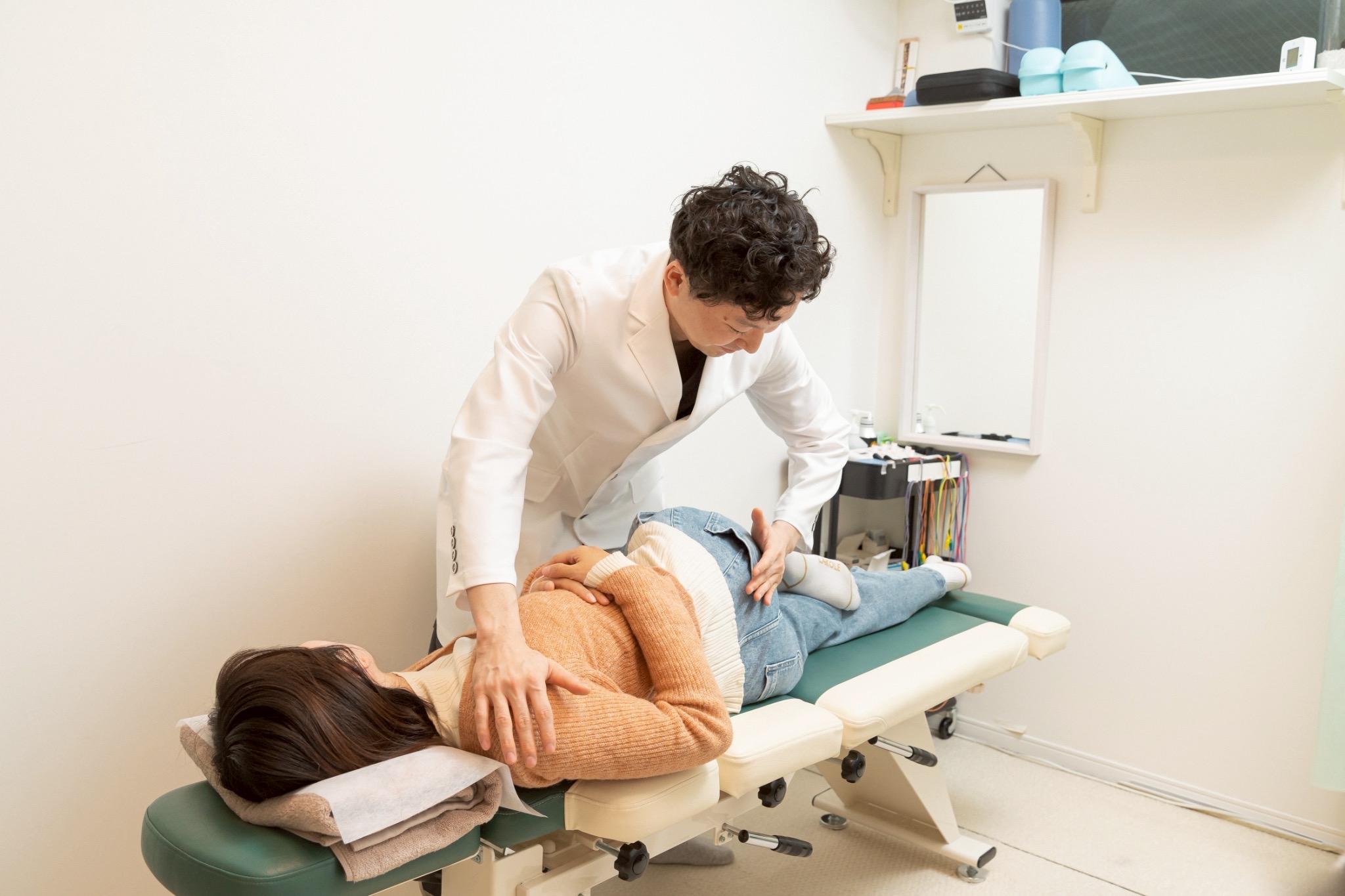 Healing 空 鍼灸整骨院 美容鍼 若よもぎ蒸しサロン 鍼灸✖️整体のメニュー画像