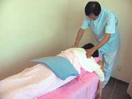 ケアシス都筑治療院のスタッフ画像-0