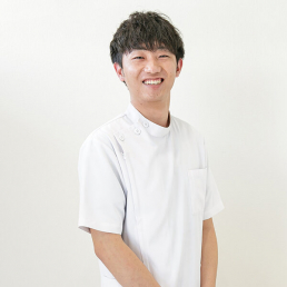 えがお鍼灸整骨院松阪院のスタッフ画像-0