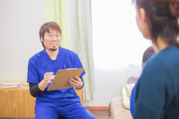 南野鍼灸整骨院のスタッフ画像-0
