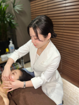 美容鍼灸院　HARI美癒のスタッフ画像-0
