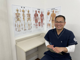 かみおたい鍼灸接骨院のスタッフ画像-0