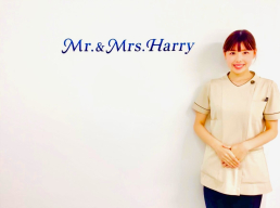 美容鍼・ヘッドスパサロンMr.＆Mrs.Harryのスタッフ画像-1