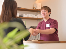 とし鍼灸整骨院 摂津院のスタッフ画像-0