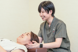 三島ほうゆう鍼灸整骨院のスタッフ画像-2