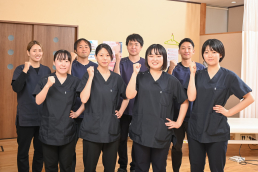 稲毛にこぐさ鍼灸整骨院のスタッフ画像-0