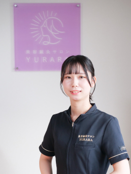 美容鍼灸サロンYURARAのスタッフ画像-4