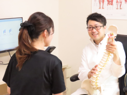 クローバー鍼灸整骨院のスタッフ画像-0