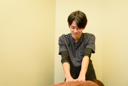 solaceスポーツ鍼灸整骨院のスタッフ画像-0